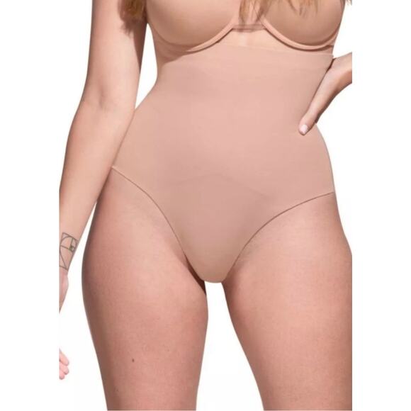 NWT Honeylove SuperPower Thong – Sand (Nude) Women’s Size M - Picture 1 of 11